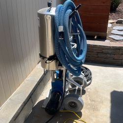 Pool Cleaning Vacuum