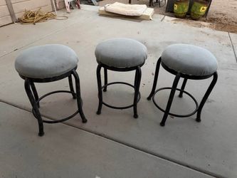 Set of 3 Swivel Counter Height Stools