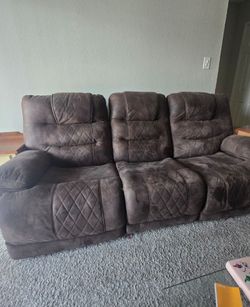 3-Seat Reclining Sofa
