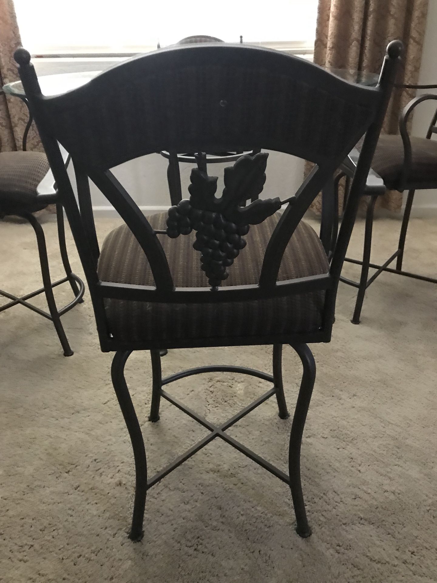Dining Table with 6 chairs for Sale in Tulare, CA OfferUp