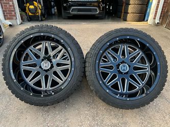 24x12 INCH HARDCORE OFF-ROAD RIMS WITH 35x12.50R24 TIRES