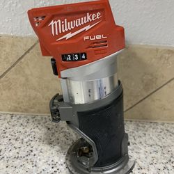 Milwaukee M18 FUEL 18V Lithium-Ion Brushless Cordless Compact Router (Tool-Only