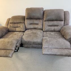 Reclining Power Sofa