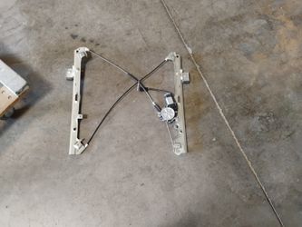 Chevrolet Window Regulator And Track 