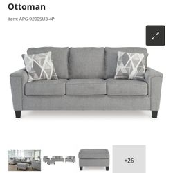 Ashley Furniture 4-Piece Leeshan Sofa And Ottoman