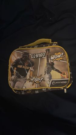 Perez giveaway lunchbox