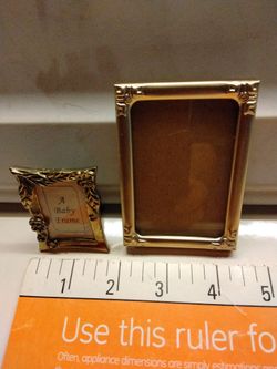 Medal. FRAMES