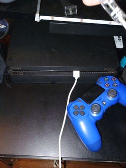 Ps4 with 1 blue controller