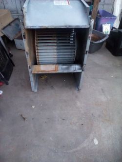 19 In By 32 Inch Fan And Pully For Shop Or Garage