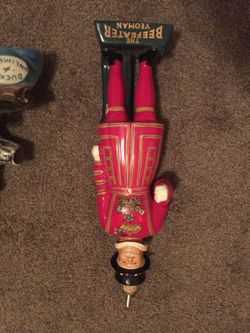2 vintage liquor bottles