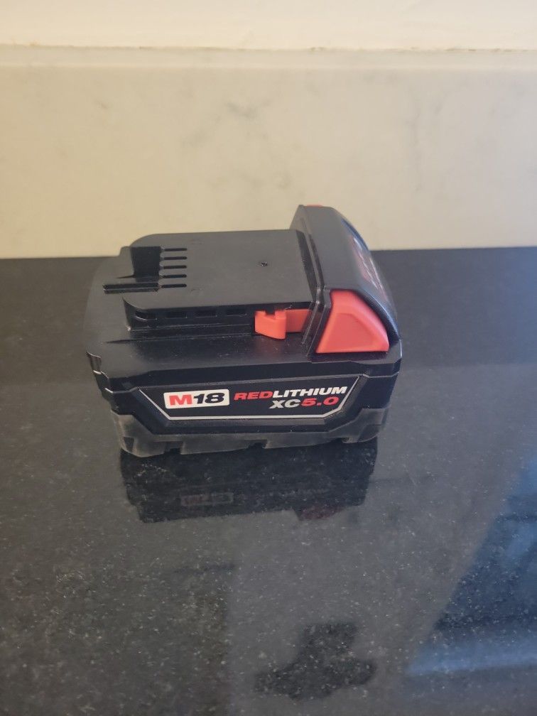 MILWAUKEE 5.0 BATTERY