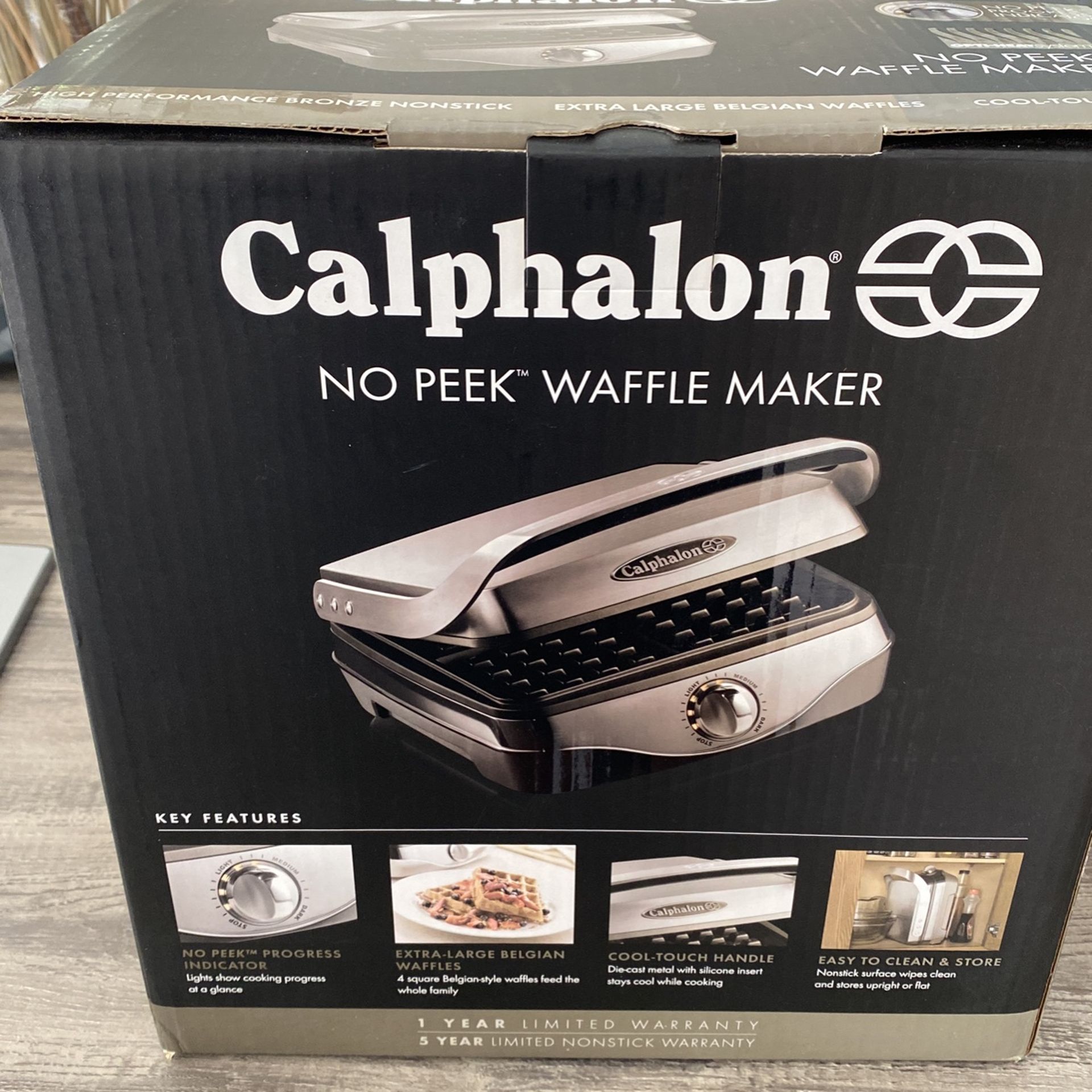 CALPHALON WAFFLE MAKER . Never been opened. for Sale in Laguna Niguel