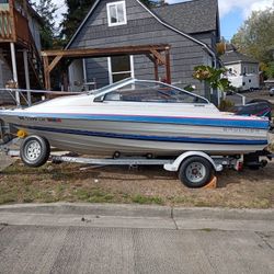 Bayliner Boat