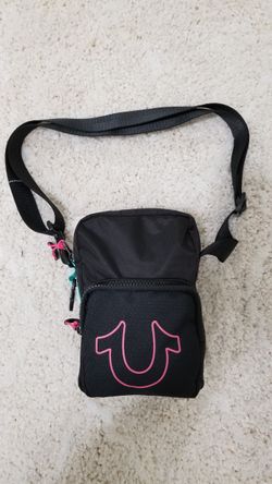 True Religion Brand Shoulder Crossbody Bag Black Logo Pink TR101836 9"x6"