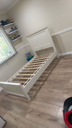 Twin bed