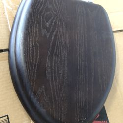 Mayfair Toilet Seat  $5