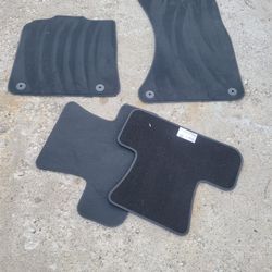 2013-17 Audi Q5 Regular Floor Mats 