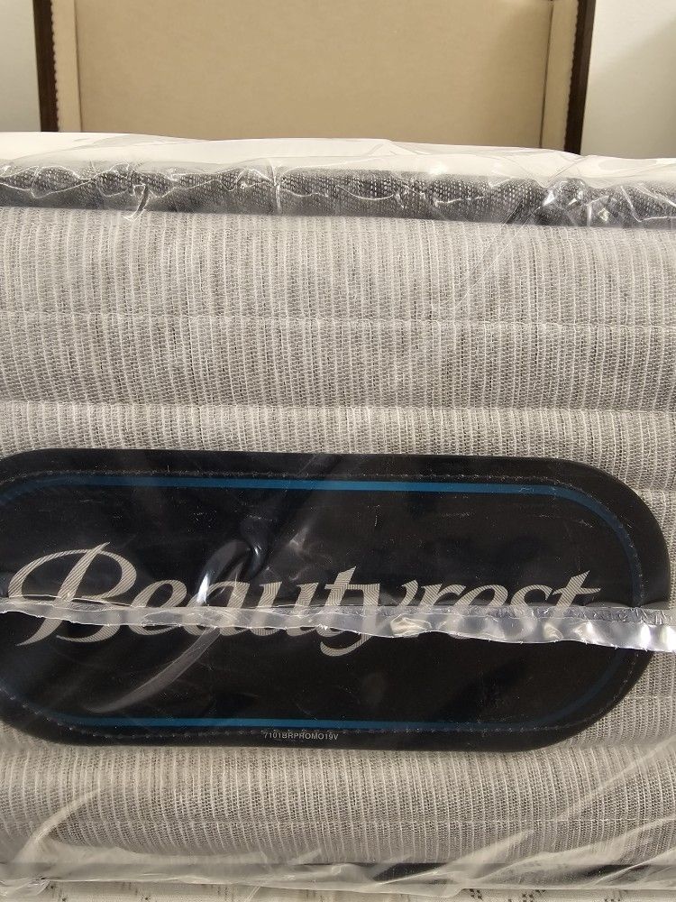 Brand New Queen Mattress - Beautyrest 