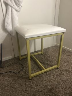 Vanity Chair