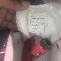 Skates size 7