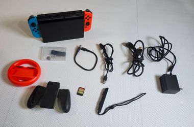Nintendo Switch Neon Blue/Red video game console bundle With 1 Game 