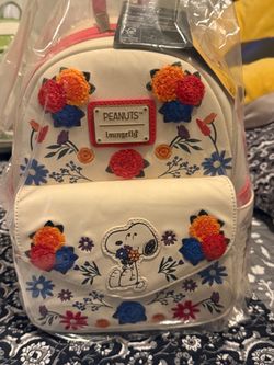 Loungefly Peanuts Floral Snoopy Mini Backpack