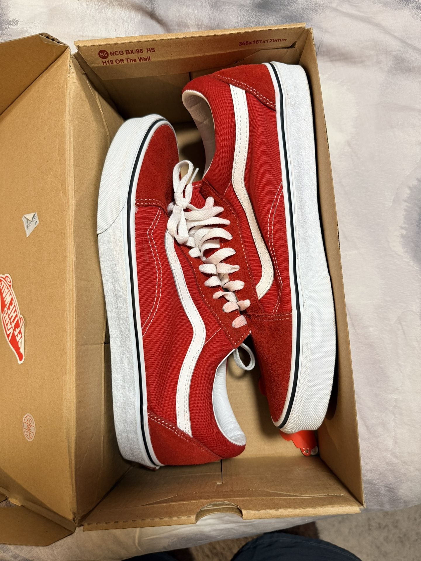 Old Skool Vans Size 12 Racing Red/True White