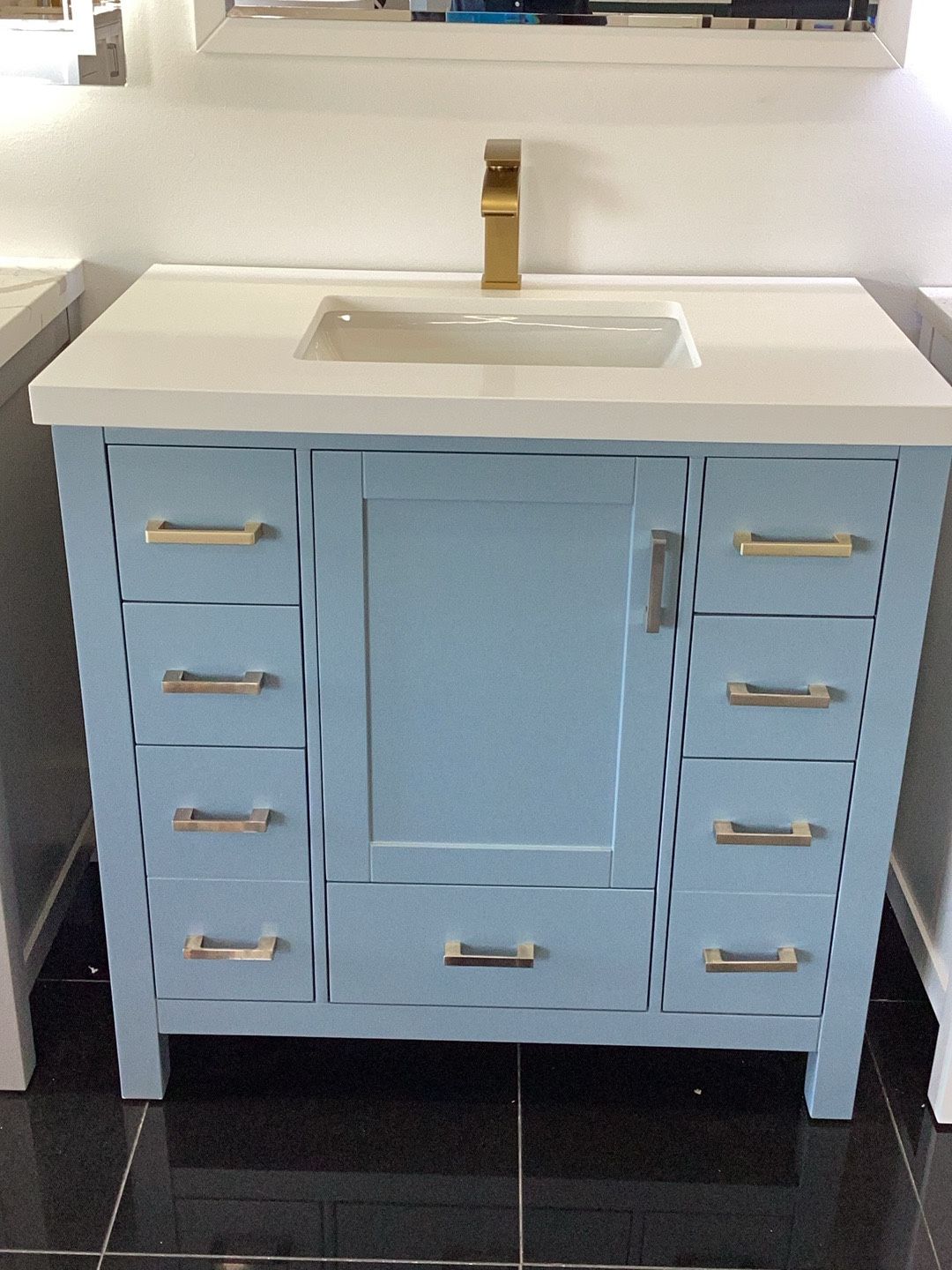 36” Bathroom Vanity Cabinet Solid Wood Quartz Top Ready For Pick Up