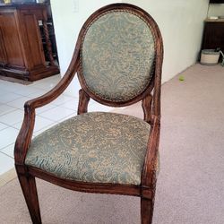 8 Dinning Room Chair 