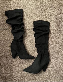 Women’s Boots Size 7.5