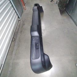 Land Rover Discovery 2 Reconditioned Rear Bumper 
