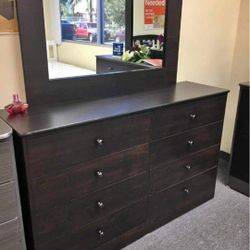 DRESSER WITH MIRROR