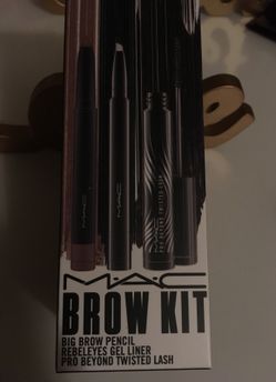 MAC Brow Kit