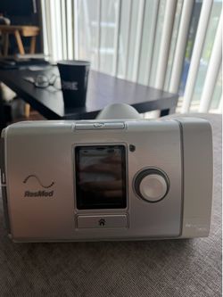 Bi-pap breathing machine