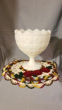 Vintage milk glass (NAPCO)