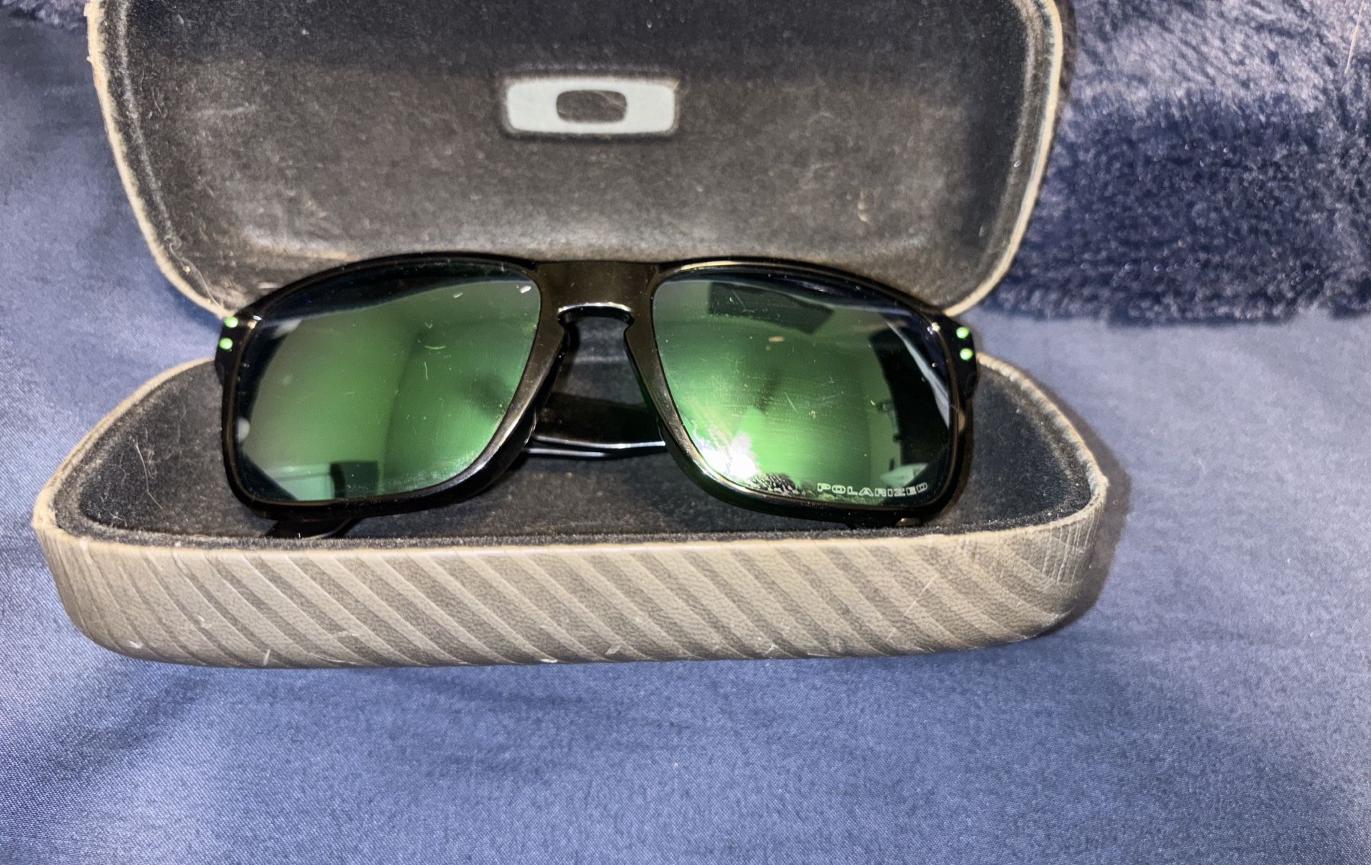 Oakley Green Polarized Sunglasses