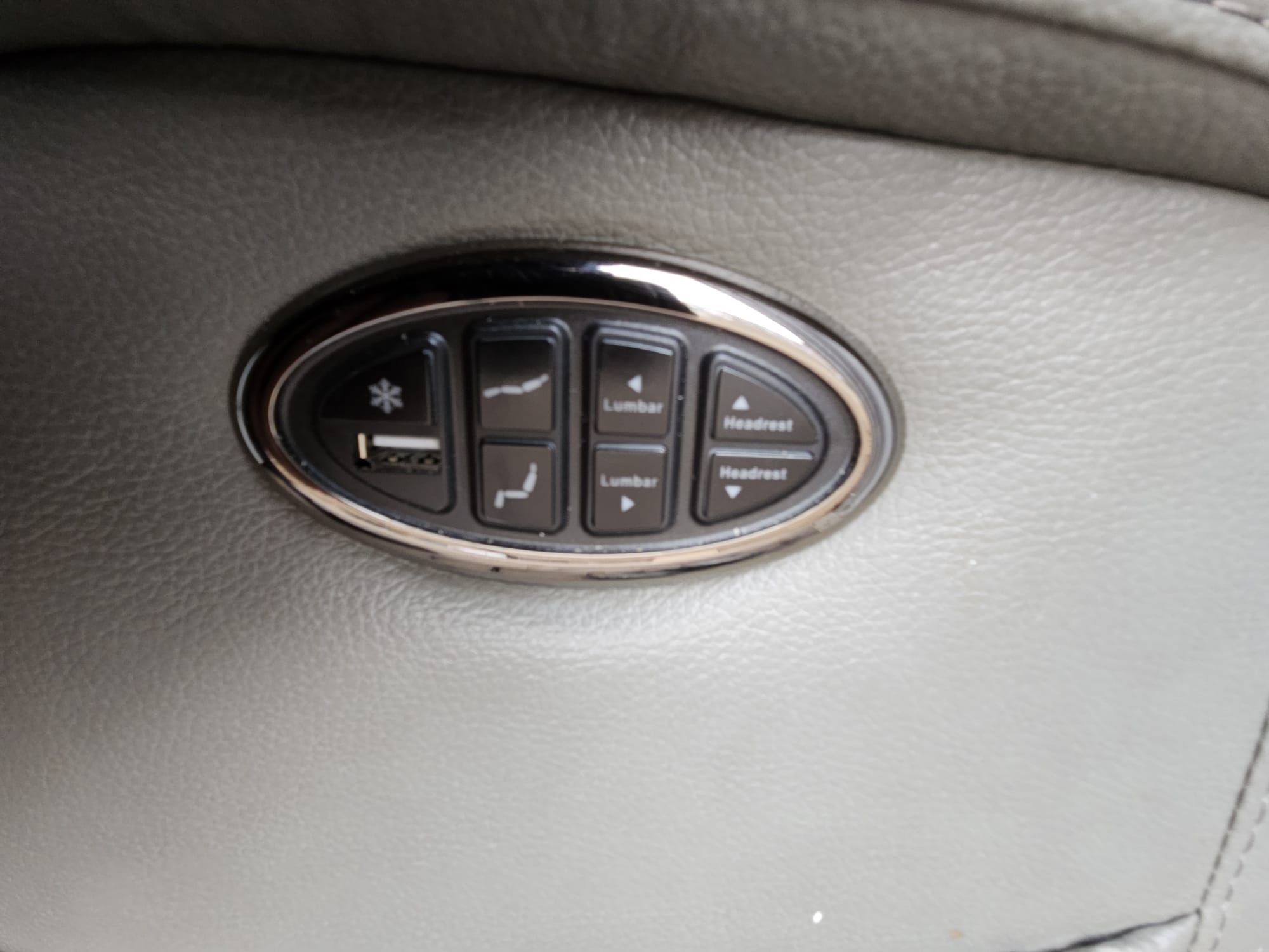 Dwyer Double Reclining Sofa with Center Drop Down Cup Holders