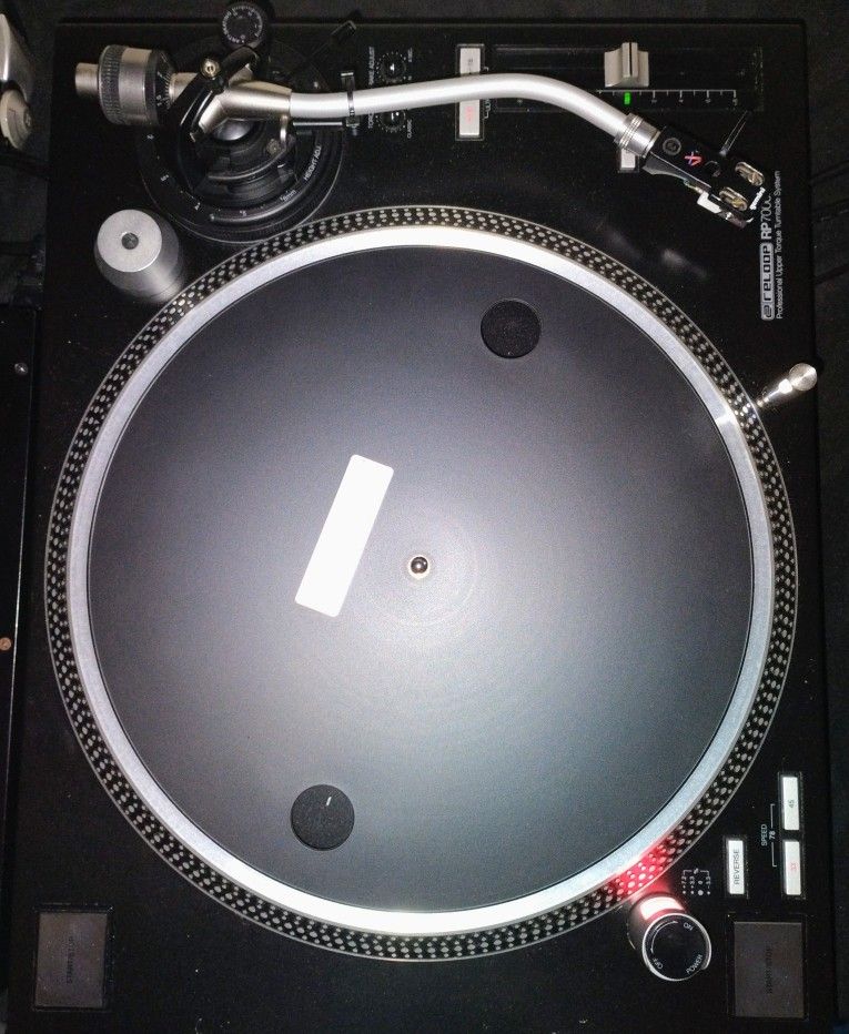 DJ Turntables | Reloop RP 7000 MK2