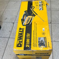 Dewalt 2100 Psi Pressure Washer