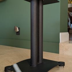 Sanus SFC-22 Center Channel Speaker Stand, 22" High
