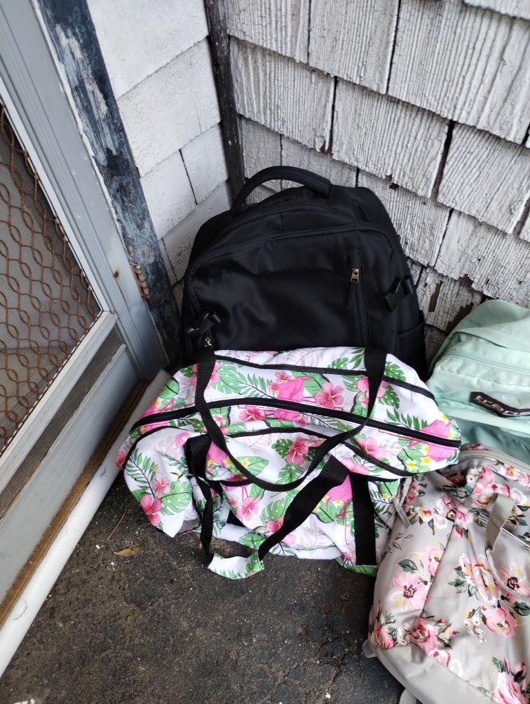 Backpacks, Duffle  And Bags