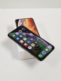 iPhone XS Max 64 GB Unlocked