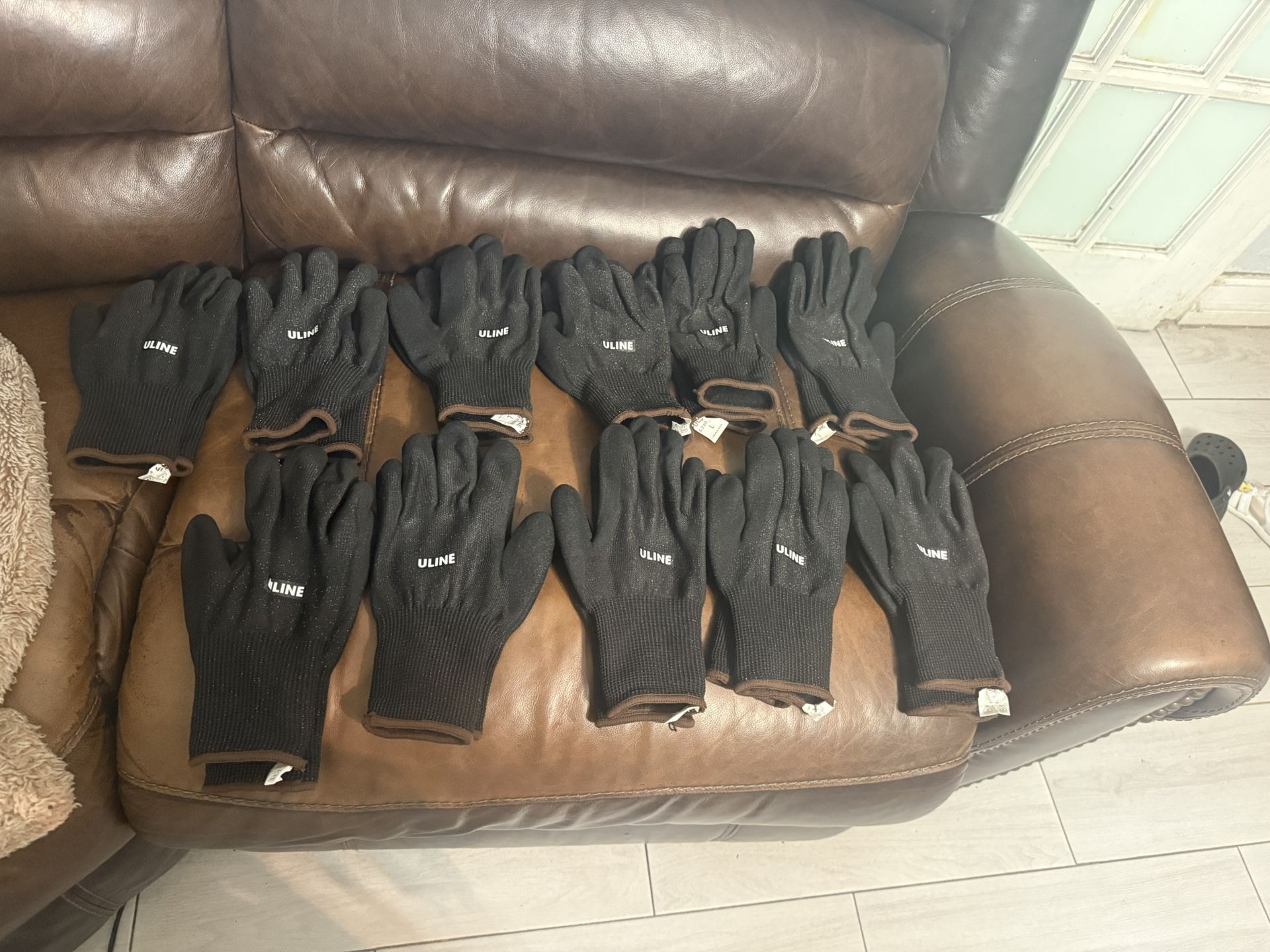 Uline Durarmor Ice Thermal Cut Resistant Gloves - 11 Pairs