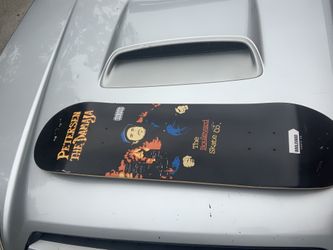 skateboard deck 