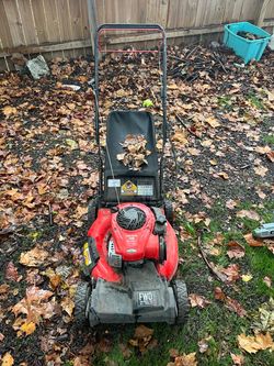 Craftsman lawn mower 220m self propelled