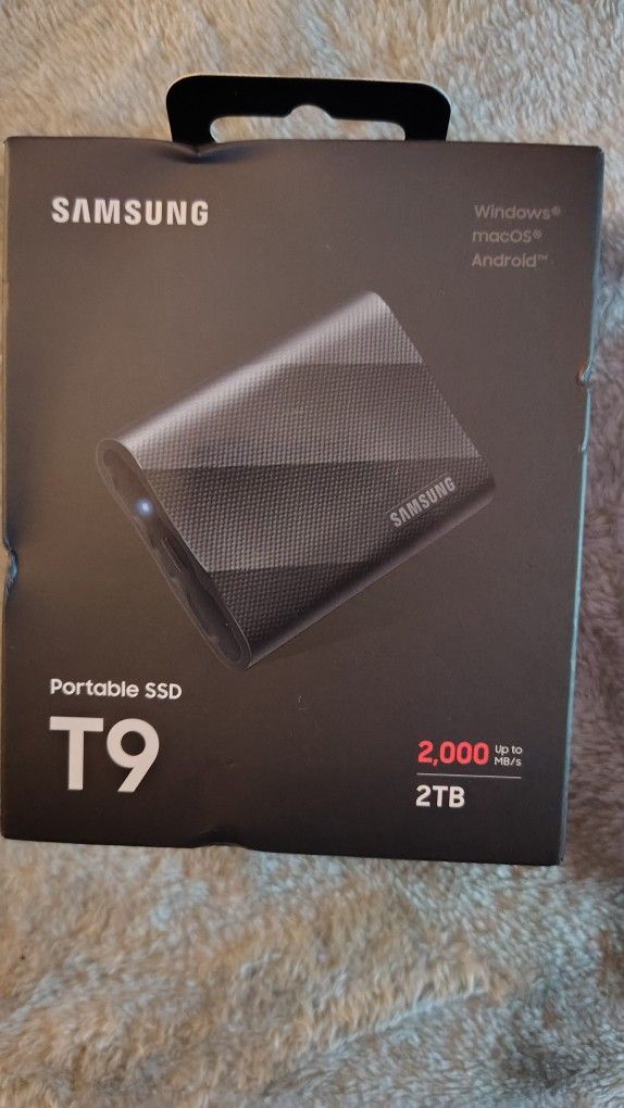 Samsung T9 2 TB Portable SSD