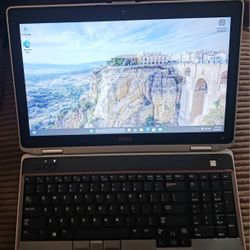 Dell Latitude 15.6" Laptop Intel Core i5 CPU 8GB RAM 128GB SSD Webcam DVDRW Wi-Fi & Bluetooth Wireless Windows Professional 64 Bit OS 
