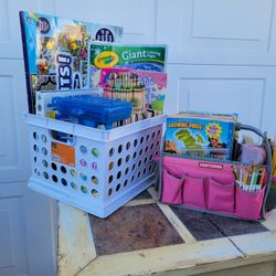 Kids art supplies lot