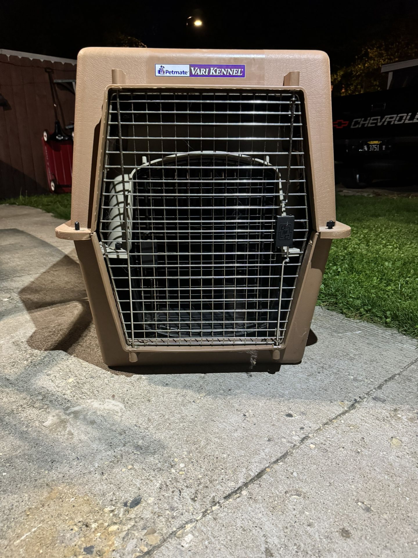 Petmate Ultra Vari Dog Kennel for Extra Large Dogs 