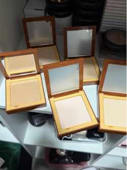 Juvia place pressed powders